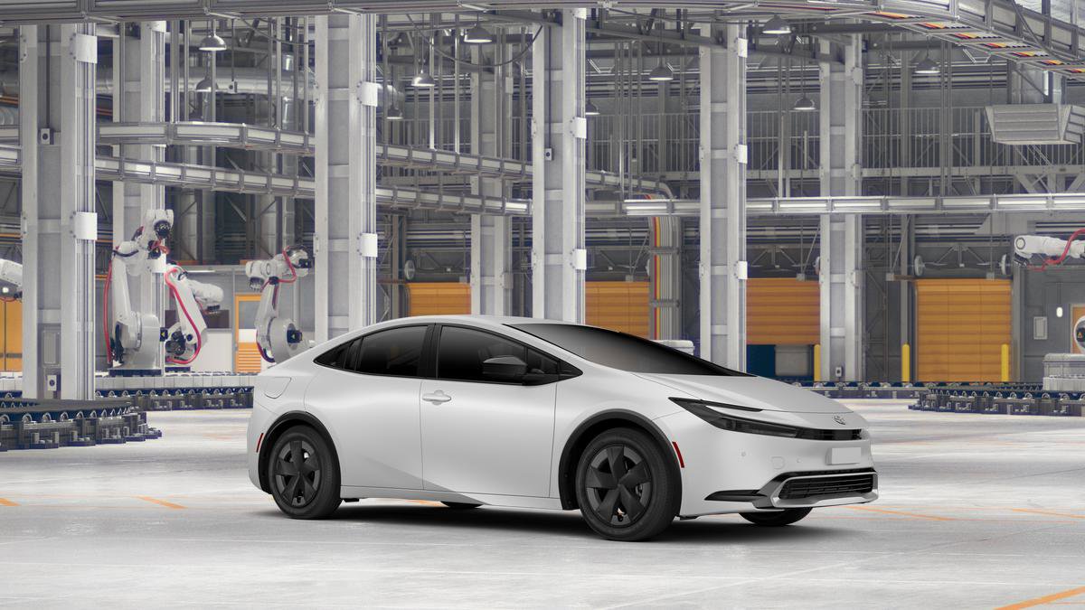 New 2026 Toyota Prius Plug-In Hybrid FWD image 16
