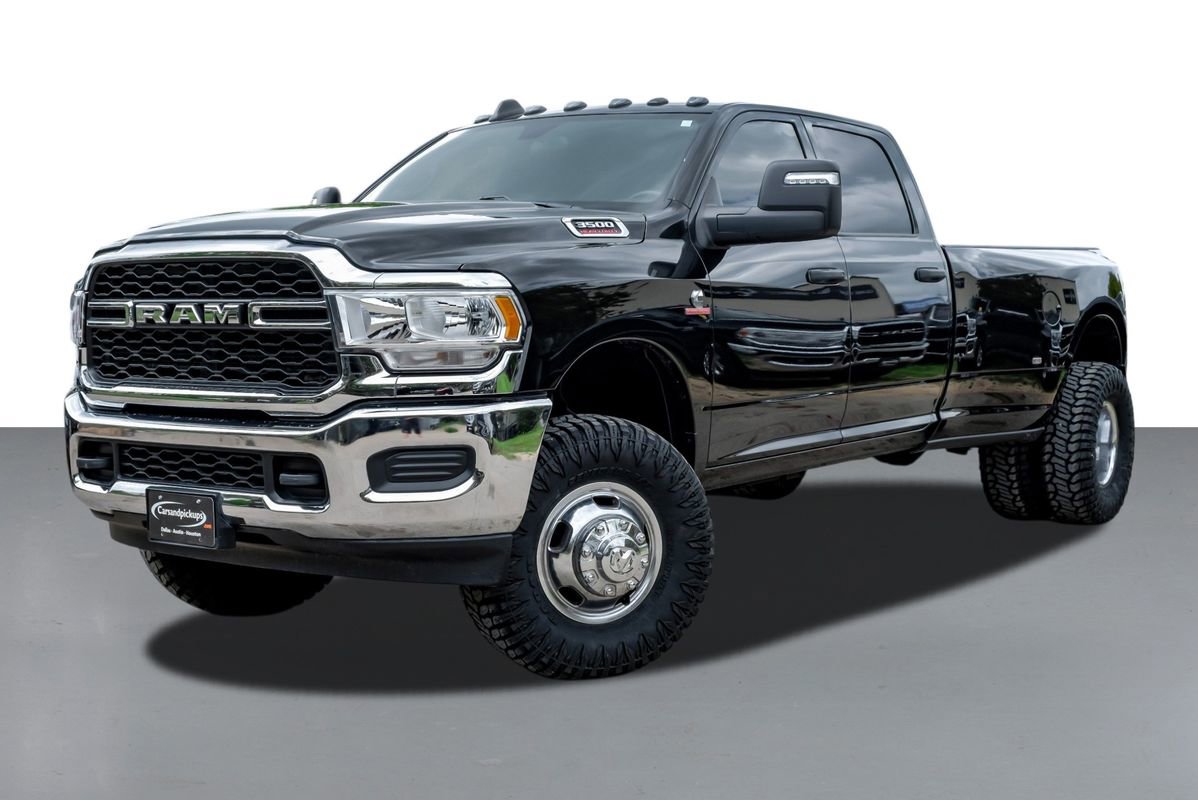 Used 2023 RAM 3500 Tradesman image 4