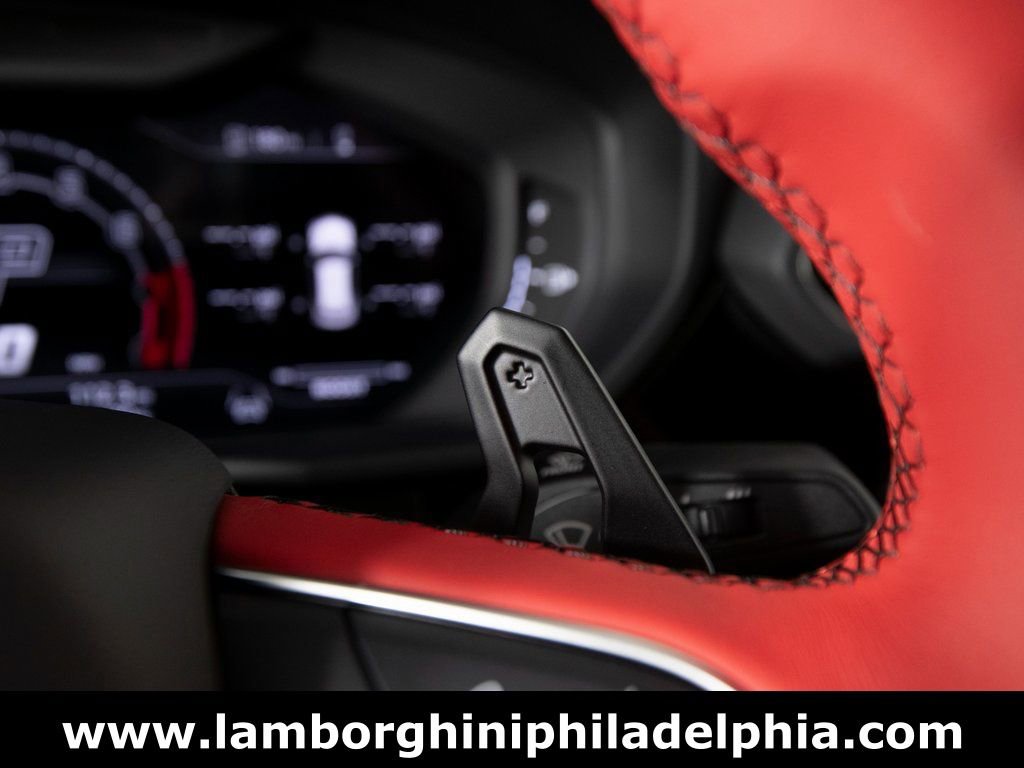 Used 2024 Lamborghini Urus S image 19