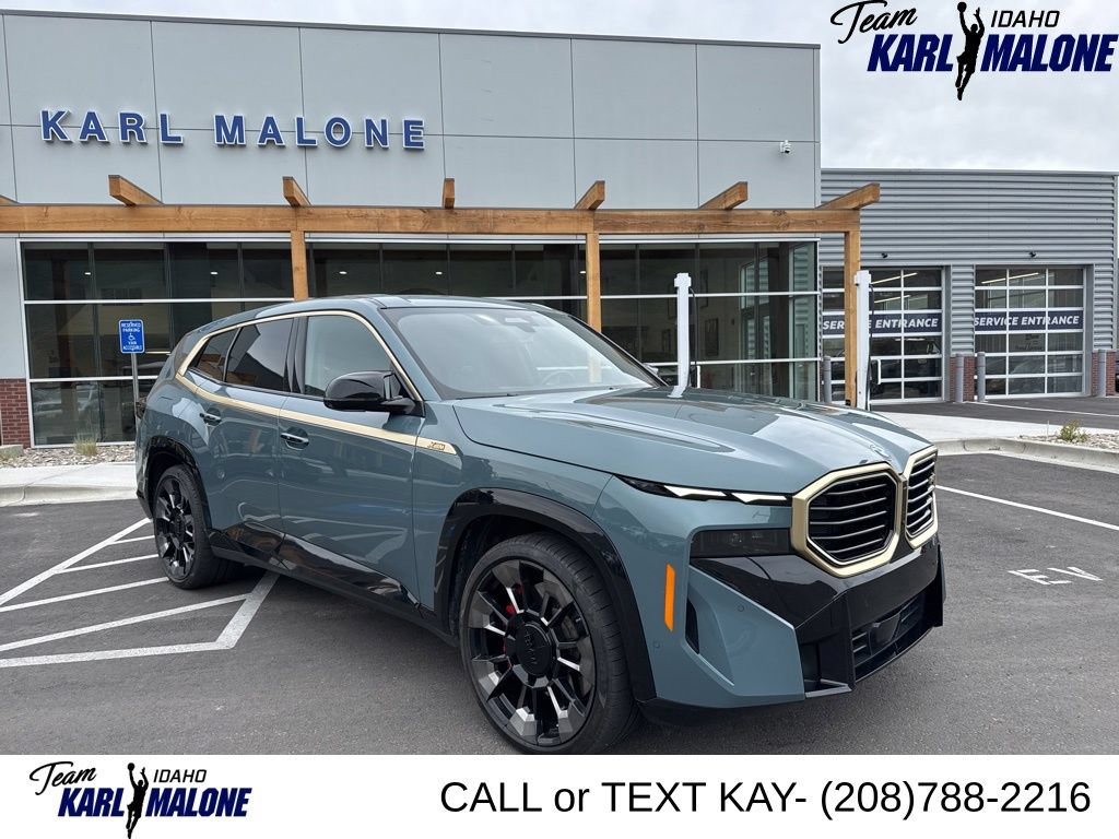 Used 2023 BMW XM AWD/4WD image 1