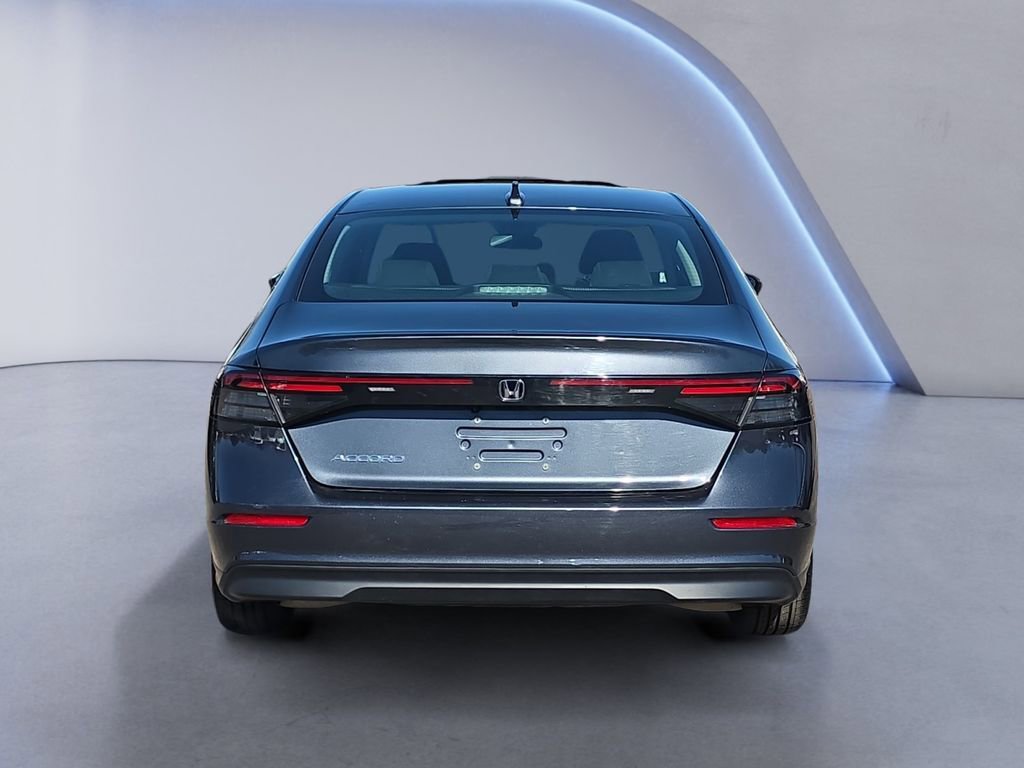 Used 2024 Honda Accord EX image 4