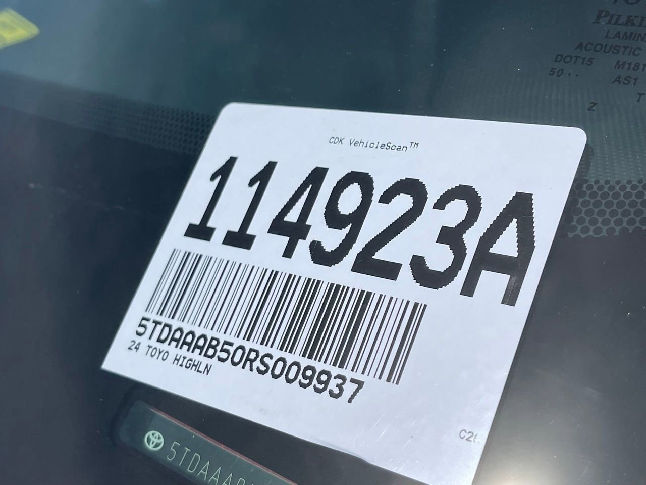 Used 2024 Toyota Grand Highlander XLE image 14