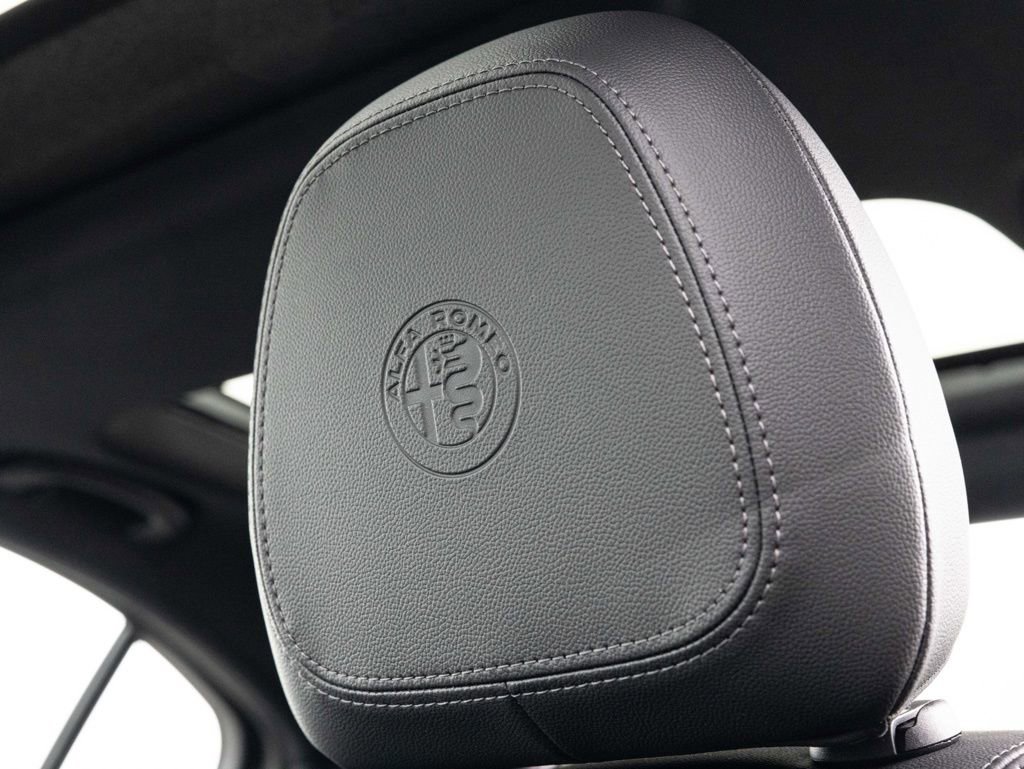 New 2026 Alfa Romeo Giulia AWD w/ Driving Assist Package image 24