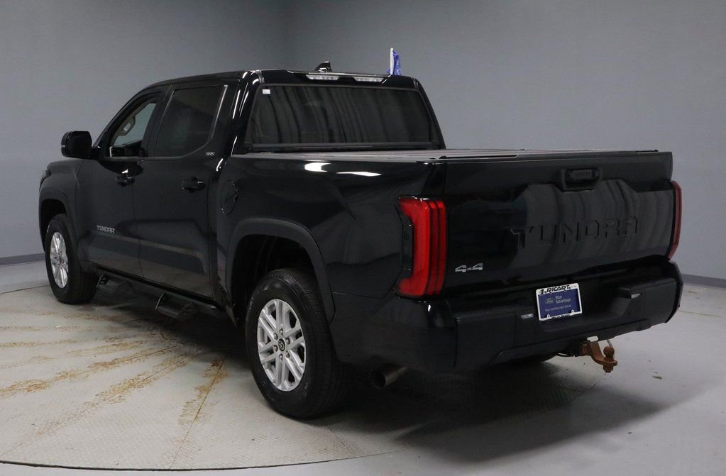Used 2023 Toyota Tundra SR5 w/ SR5 Premium Package image 8