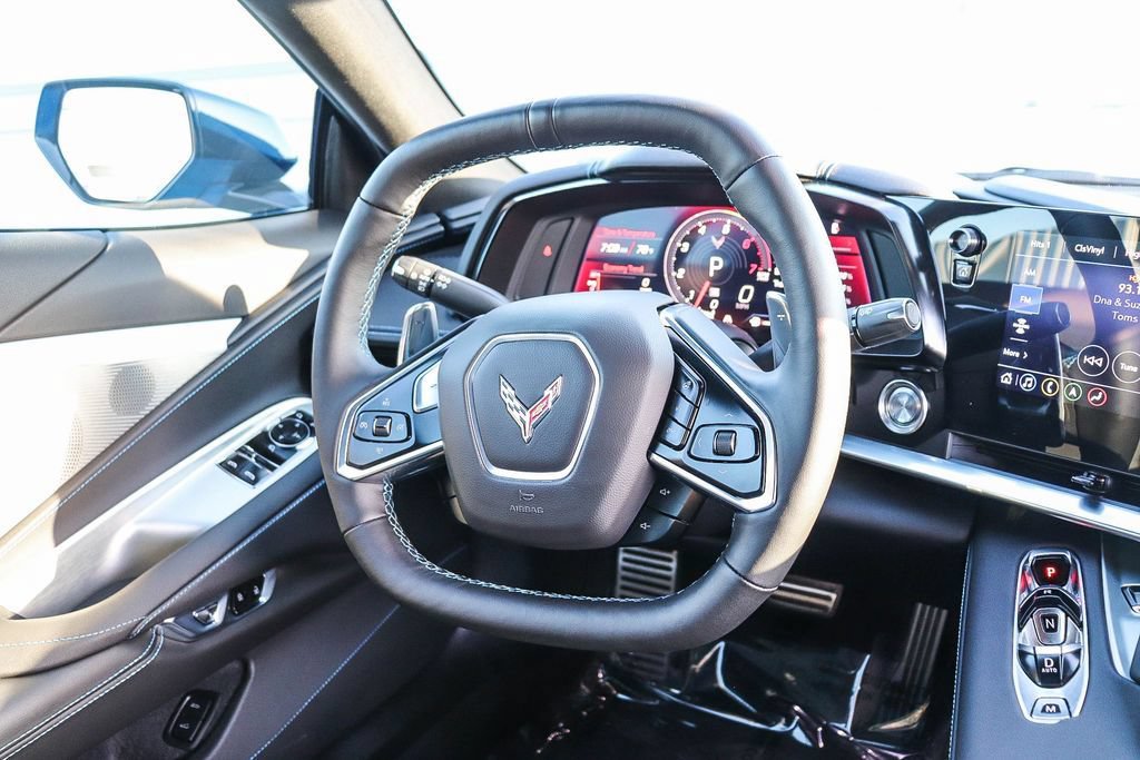 Used 2023 Chevrolet Corvette Stingray Preferred Cpe w/ Z51 Performance Package RWD image 17