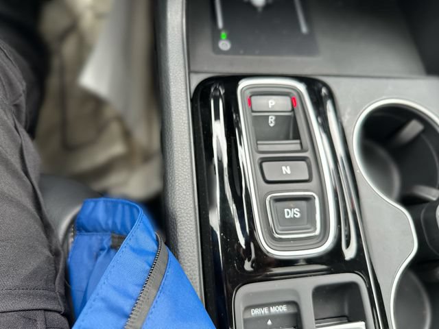 Used 2025 Honda Pilot Touring image 22