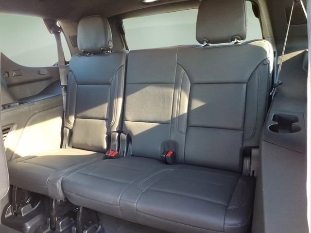 Used 2023 Chevrolet Tahoe LT w/ Luxury Package AWD/4WD image 13