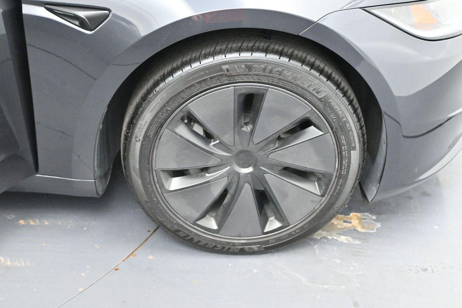 Used 2025 Tesla Model 3 Long Range RWD image 30