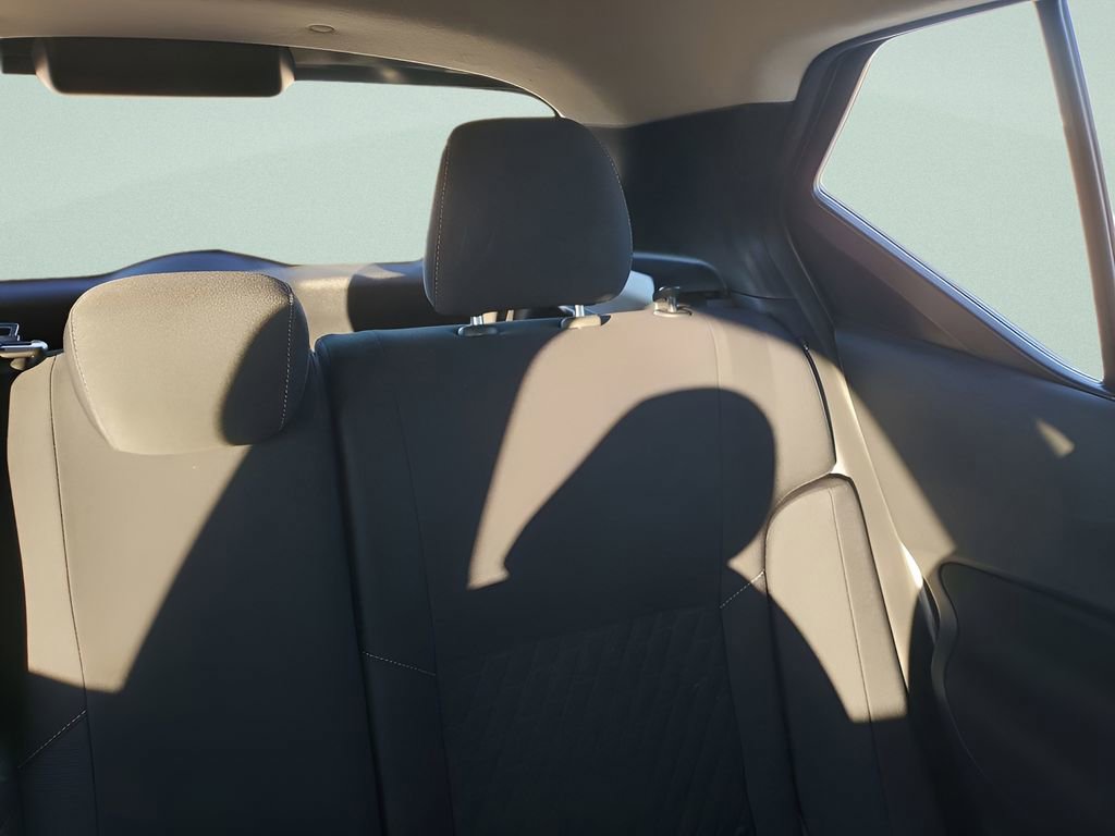 Used 2022 Nissan Kicks SV image 14