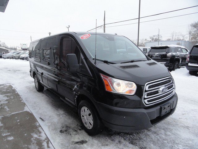 Used 2019 Ford Transit 350 XLT image 6