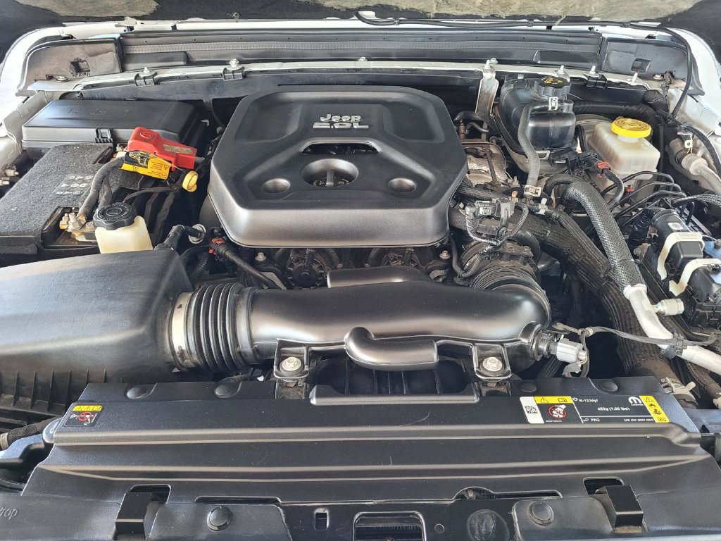 Used 2021 Jeep Wrangler Sport AWD/4WD image 15
