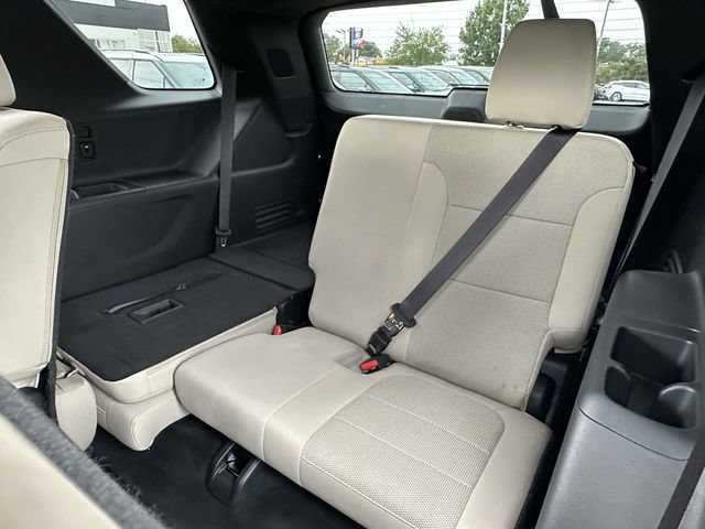 Certified 2023 Chevrolet Traverse LS FWD image 20