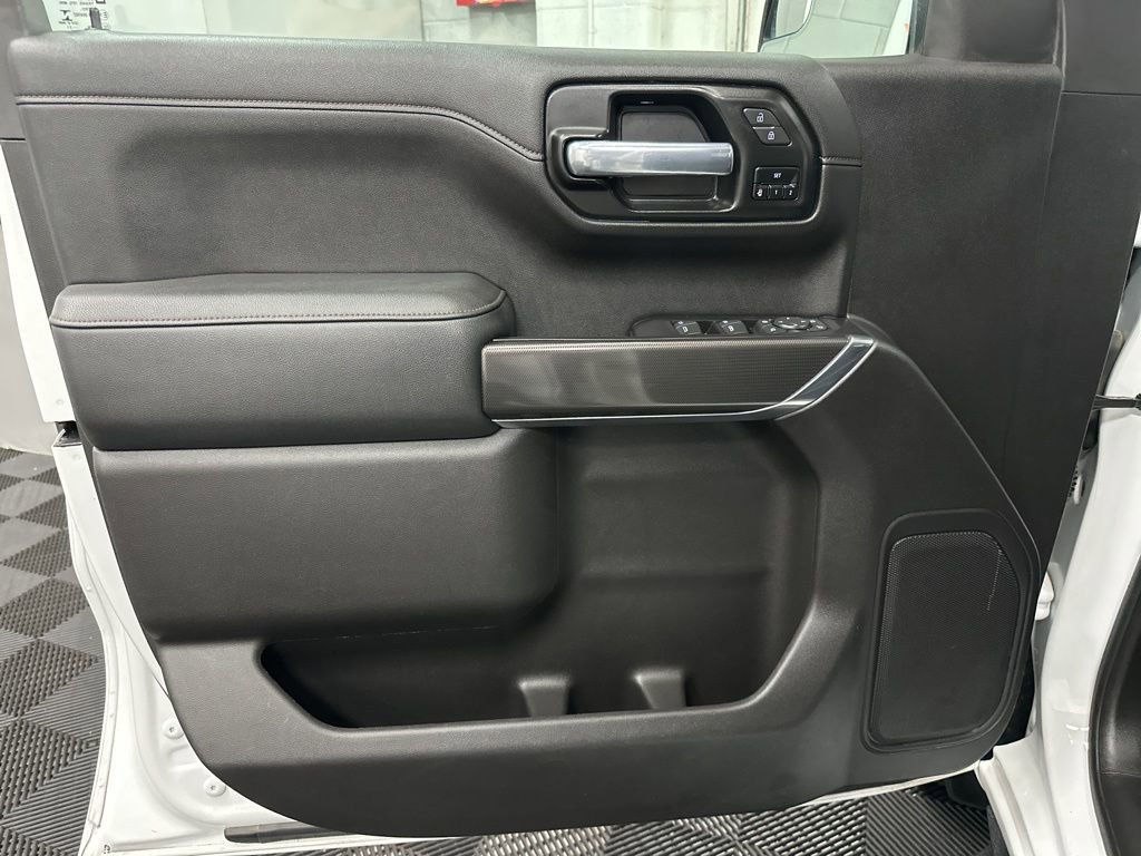 Used 2021 GMC Sierra 1500 AT4 AWD/4WD image 17