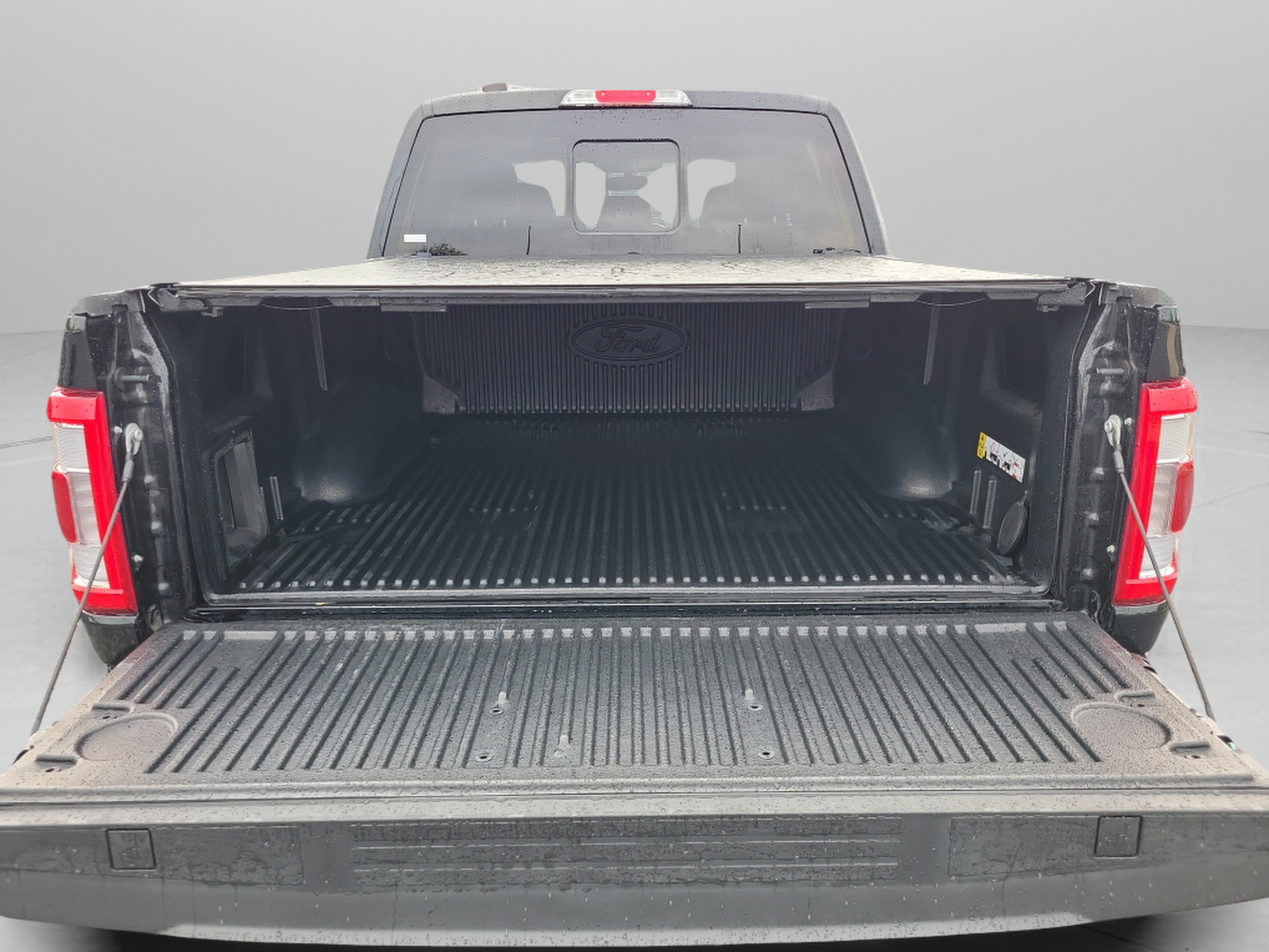 Used 2023 Ford F150 Lariat w/ Max Trailer Tow Package AWD/4WD image 7