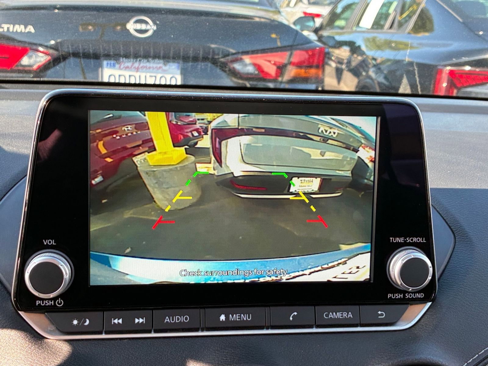 Used 2025 Nissan Sentra SV image 22
