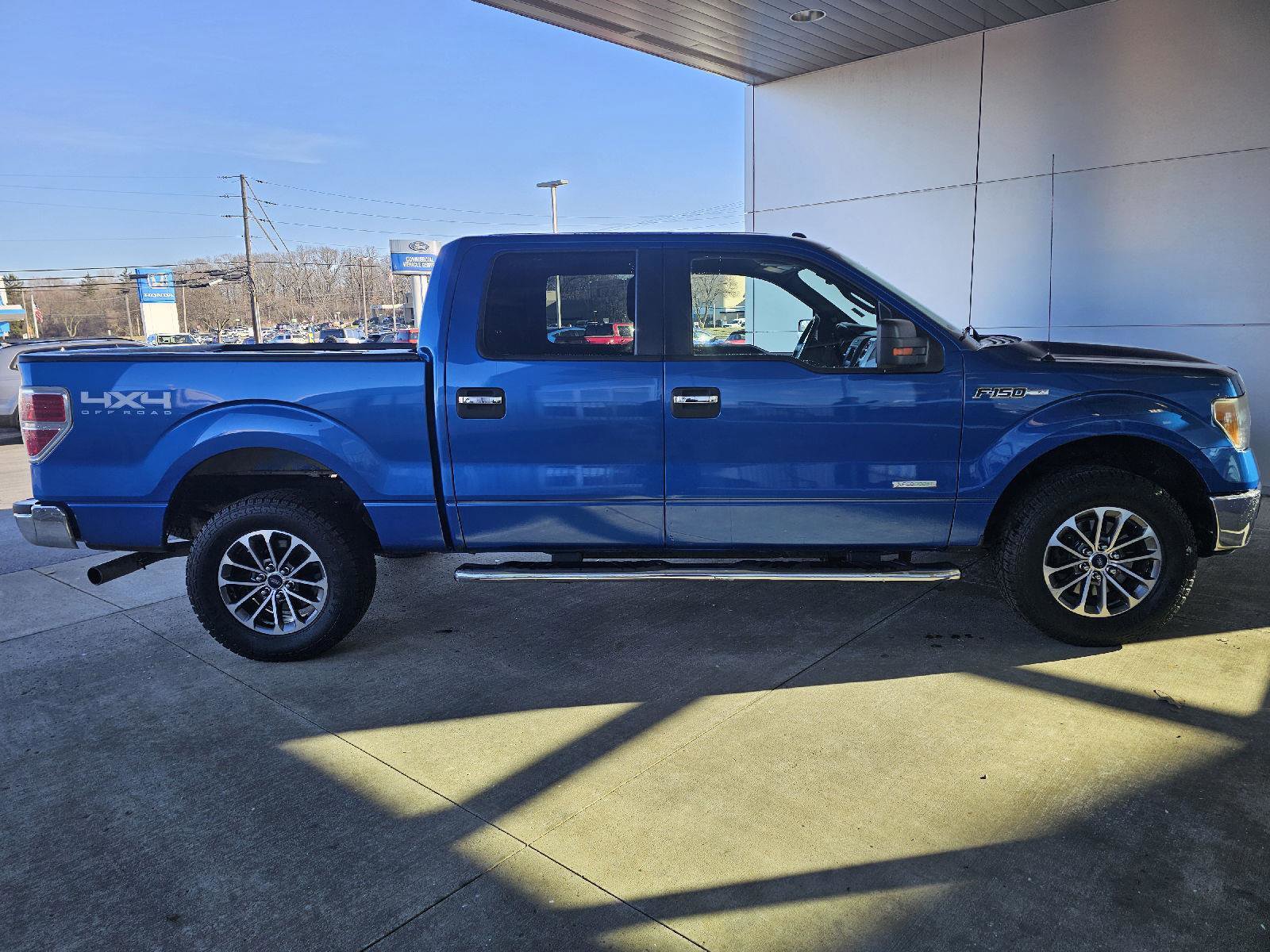 Used 2014 Ford F150 XLT w/ Equipment Group 302A Luxury AWD/4WD image 6