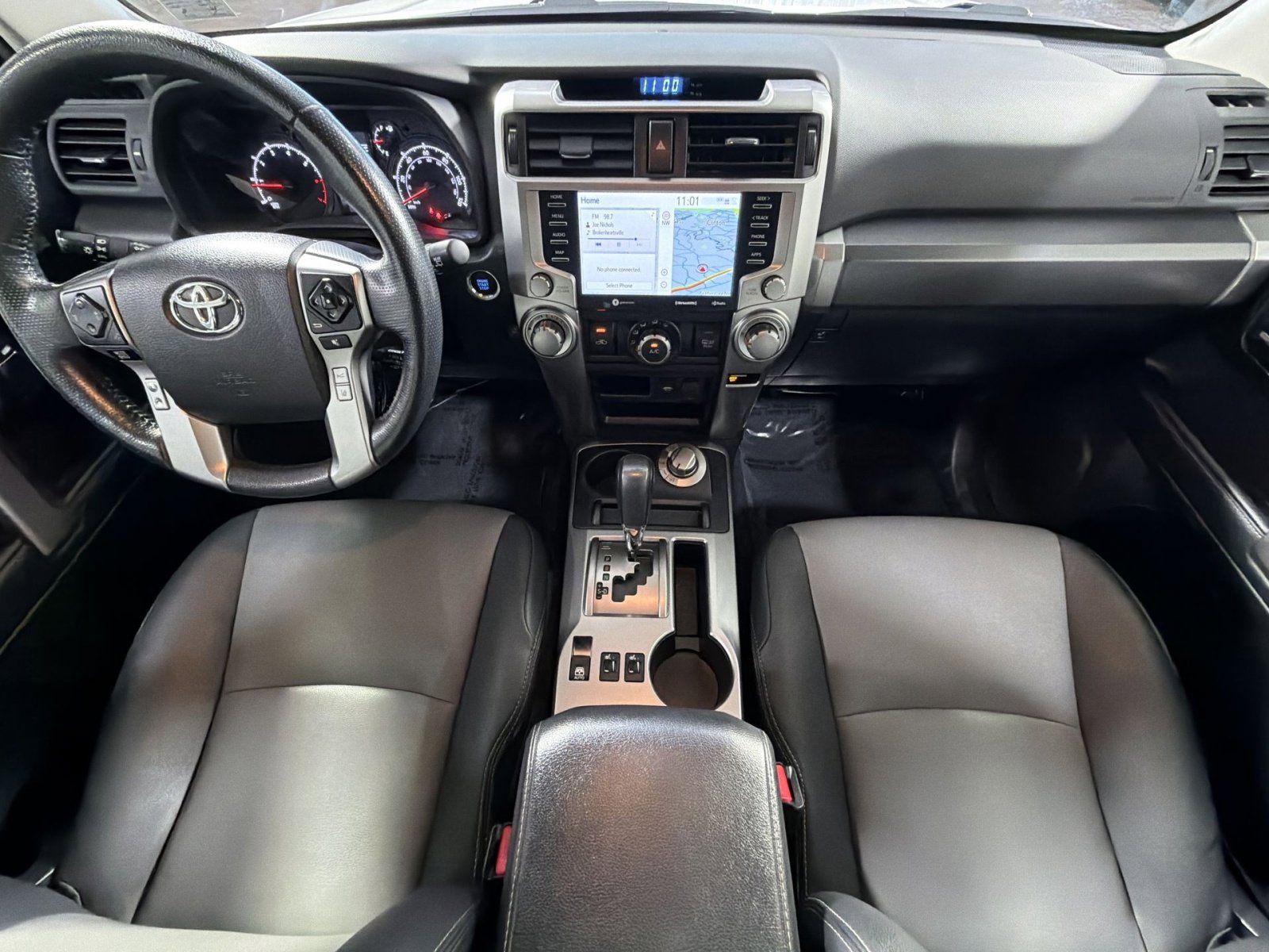 Used 2024 Toyota 4Runner SR5 Premium AWD/4WD image 37