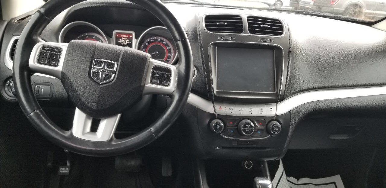 Used 2015 Dodge Journey R/T w/ Rear Seat Video Group AWD/4WD image 5