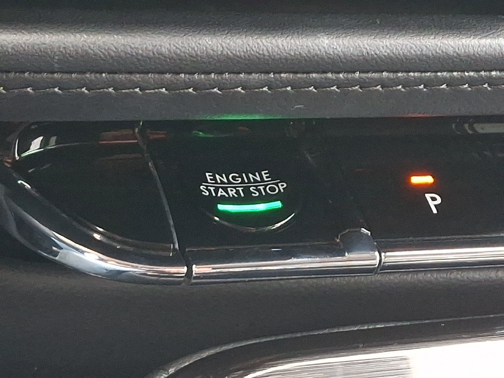 Certified 2023 Lincoln Nautilus AWD w/ Premium Package image 24