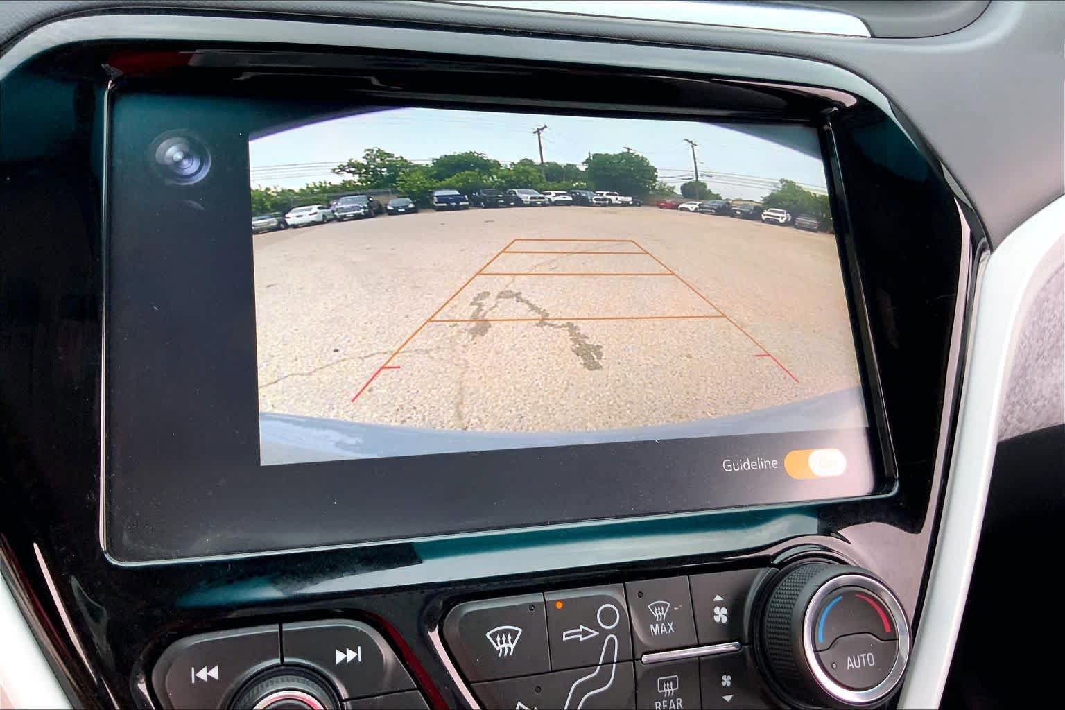 Used 2020 Chevrolet Bolt LT FWD image 24