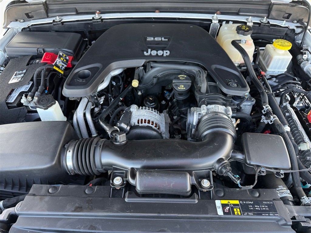 Certified 2020 Jeep Gladiator Sport w/ Quick Order Package 24S image 23