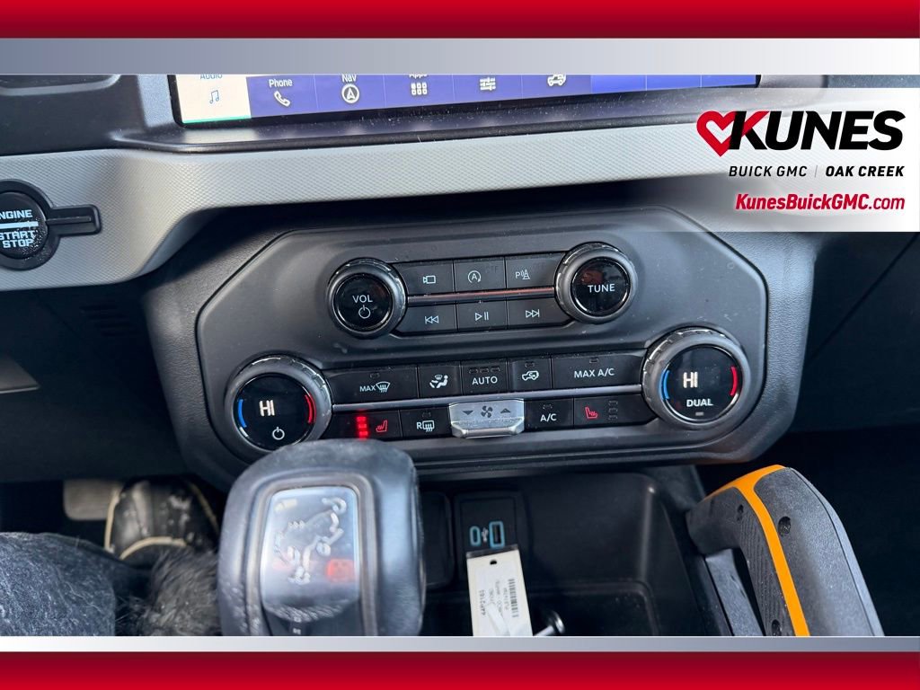 Used 2023 Ford Bronco Badlands w/ Sasquatch Package image 22