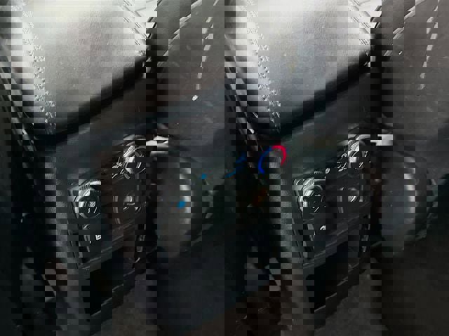 Used 2020 Ford Explorer XLT w/ Equipment Group 202A image 24