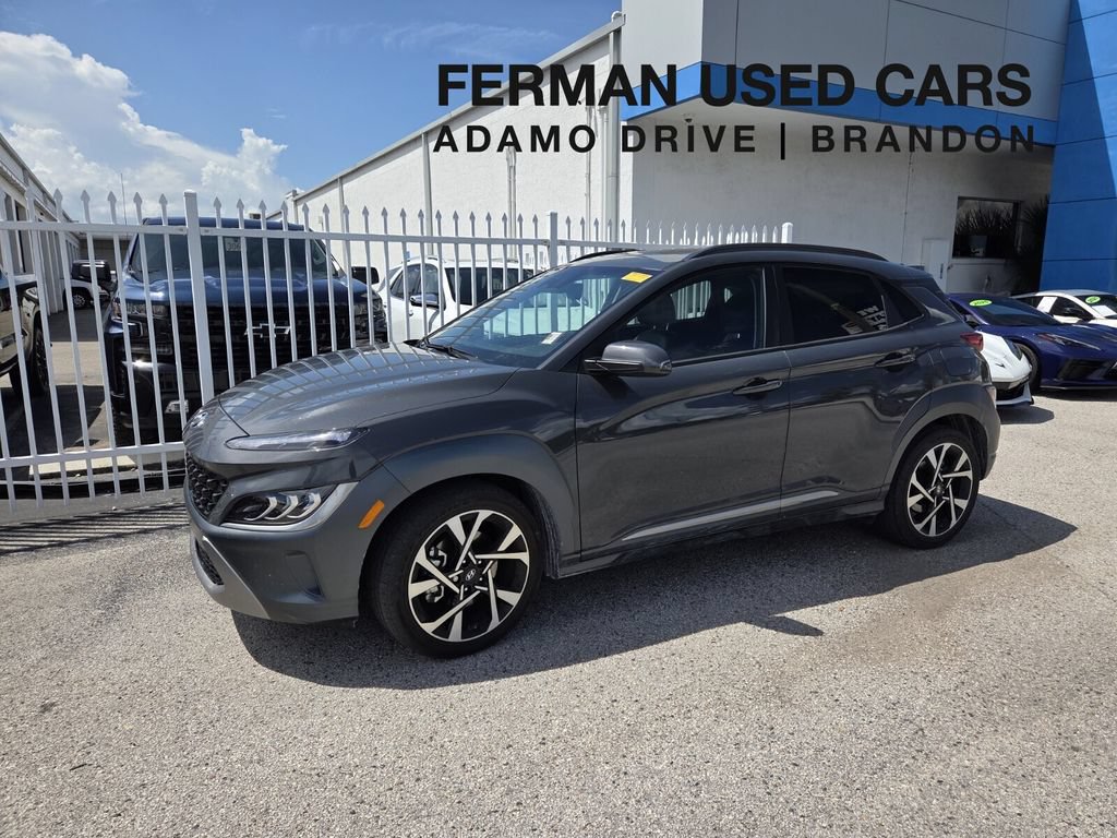Used 2023 Hyundai Kona Limited w/ Cargo Package FWD image 1