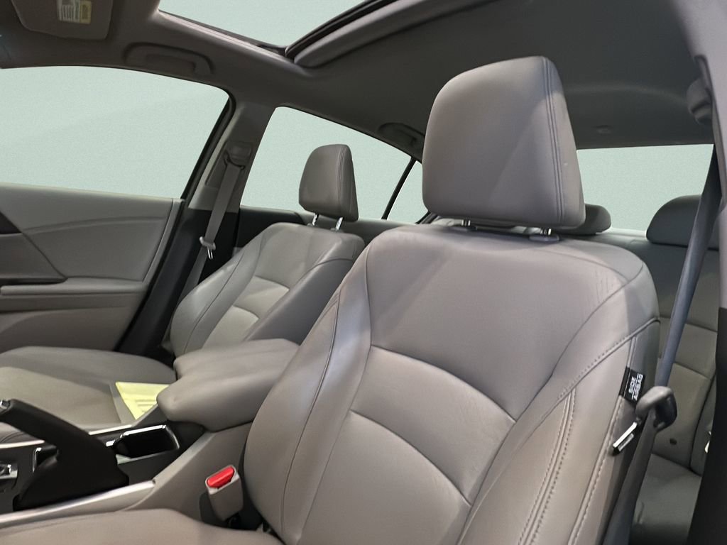 Used 2013 Honda Accord EX-L image 9