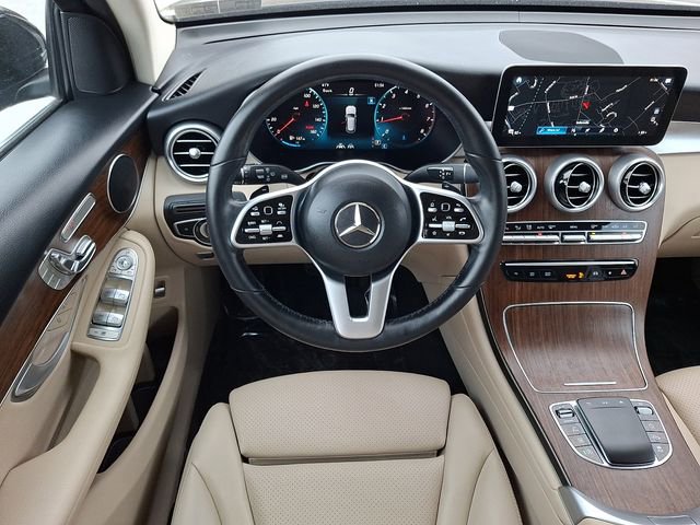 Used 2022 Mercedes-Benz GLC 300 4MATIC image 11