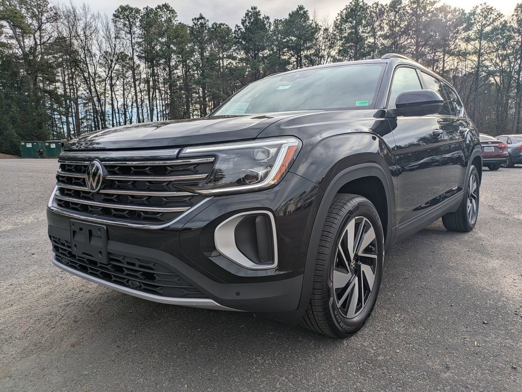 New 2026 Volkswagen Atlas SE image 8