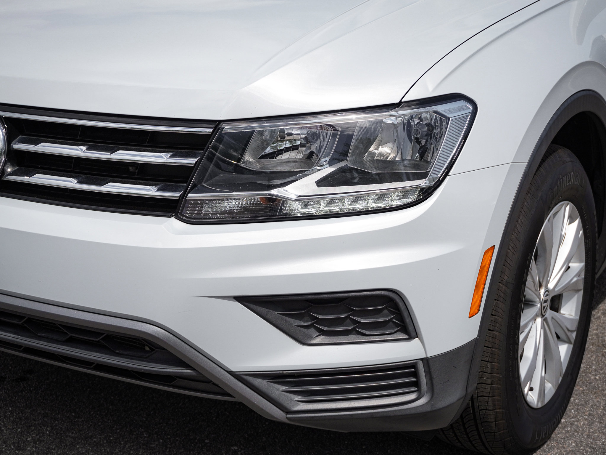 Used 2018 Volkswagen Tiguan SE image 6