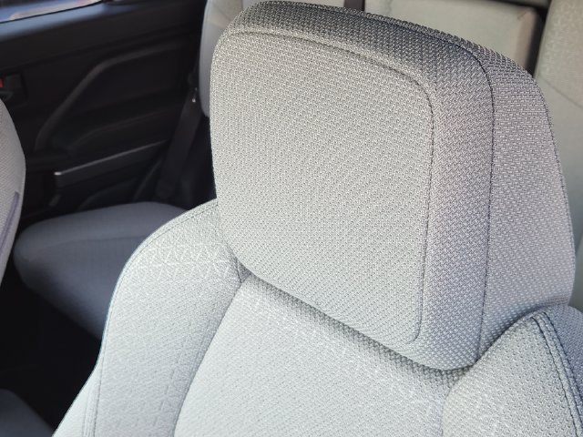 New 2026 Toyota 4Runner SR5 AWD/4WD image 12