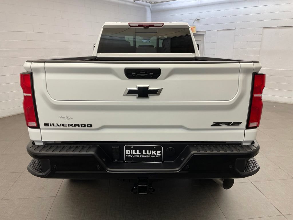 Used 2026 Chevrolet Silverado 2500 ZR2 w/ LPO, Dark Essentials Package AWD/4WD image 21