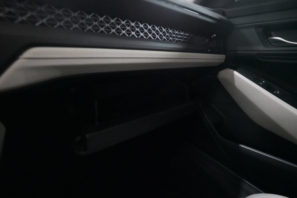 Certified 2024 Honda Accord EX image 29