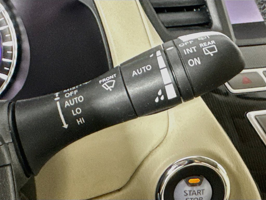 Certified 2018 INFINITI QX60 FWD w/ Premium Plus Package image 12