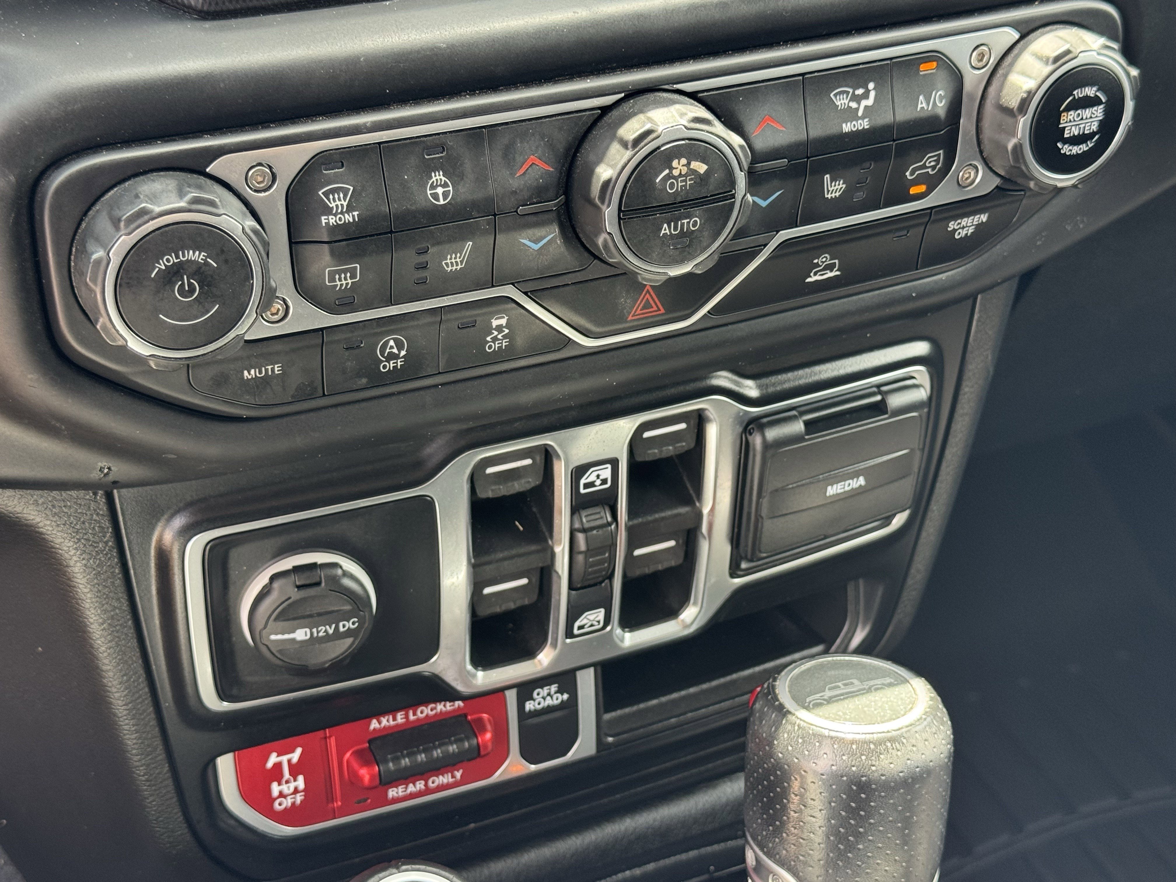 Used 2022 Jeep Gladiator Mojave w/ LED Lighting Group image 20