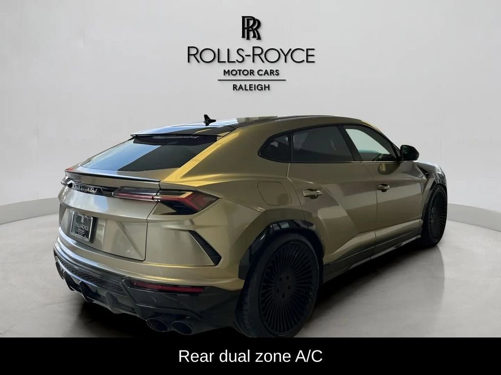 Used 2021 Lamborghini Urus AWD/4WD image 5