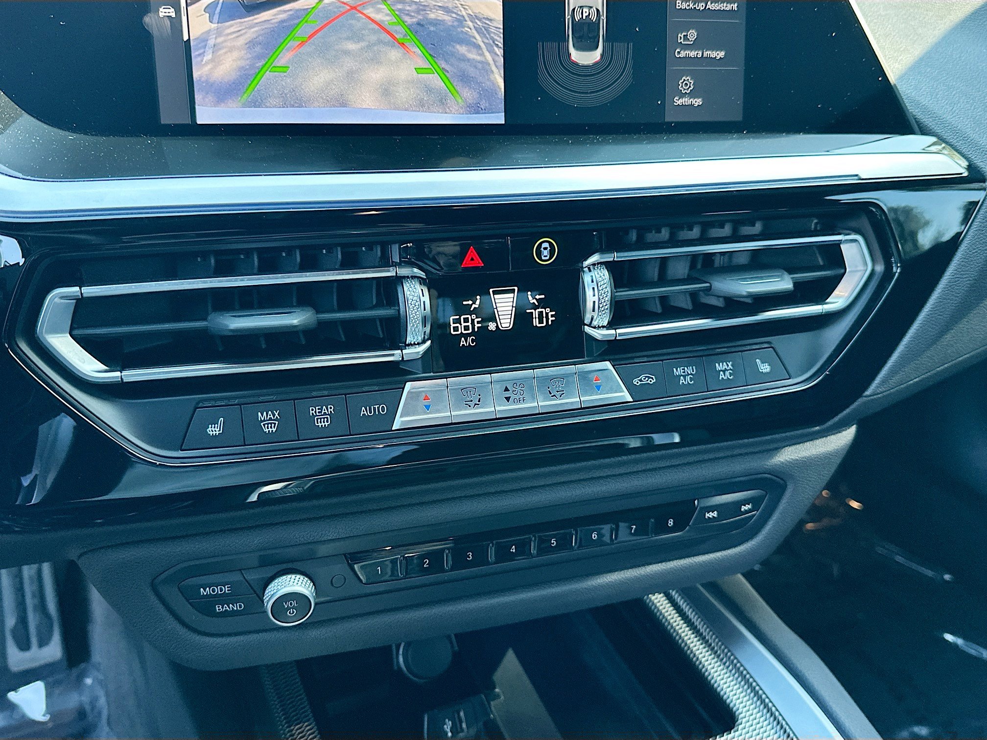 Used 2022 BMW Z4 M40i w/ Premium Package image 16