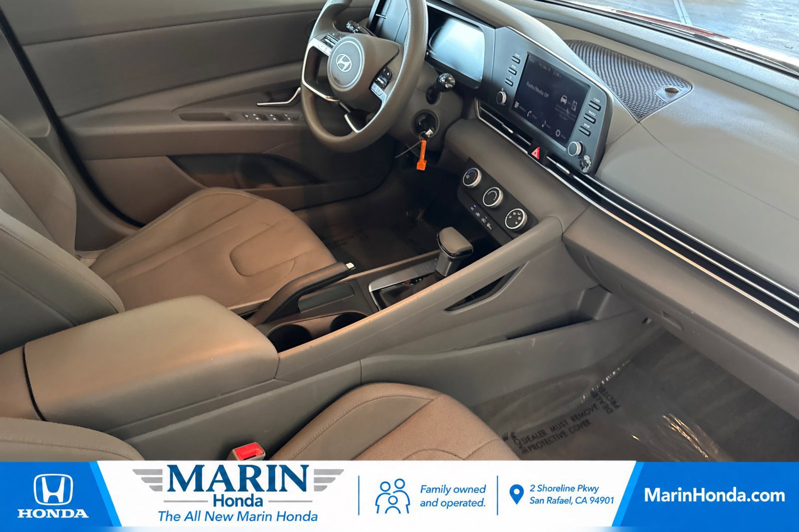 Used 2024 Hyundai Elantra SE FWD image 18