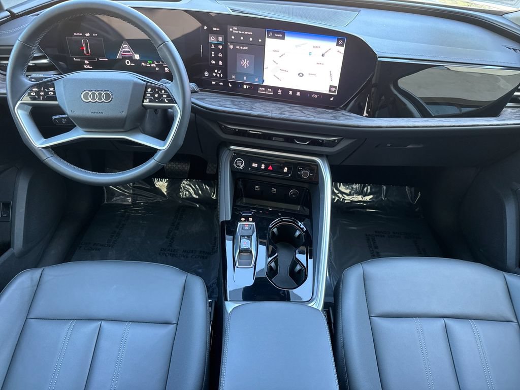 Certified 2025 Audi Q5 Premium Plus w/ Premium Plus AWD/4WD image 17