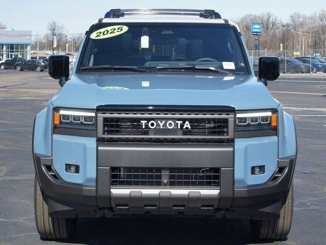 Used 2025 Toyota Land Cruiser w/ Premium Package image 26