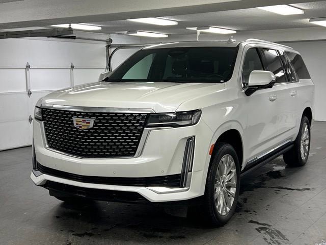 Used 2024 Cadillac Escalade ESV Premium Luxury w/ Performance Package AWD/4WD image 1