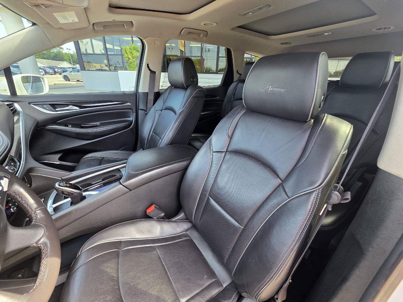 Used 2020 Buick Enclave Avenir w/ Avenir Technology Package FWD image 45