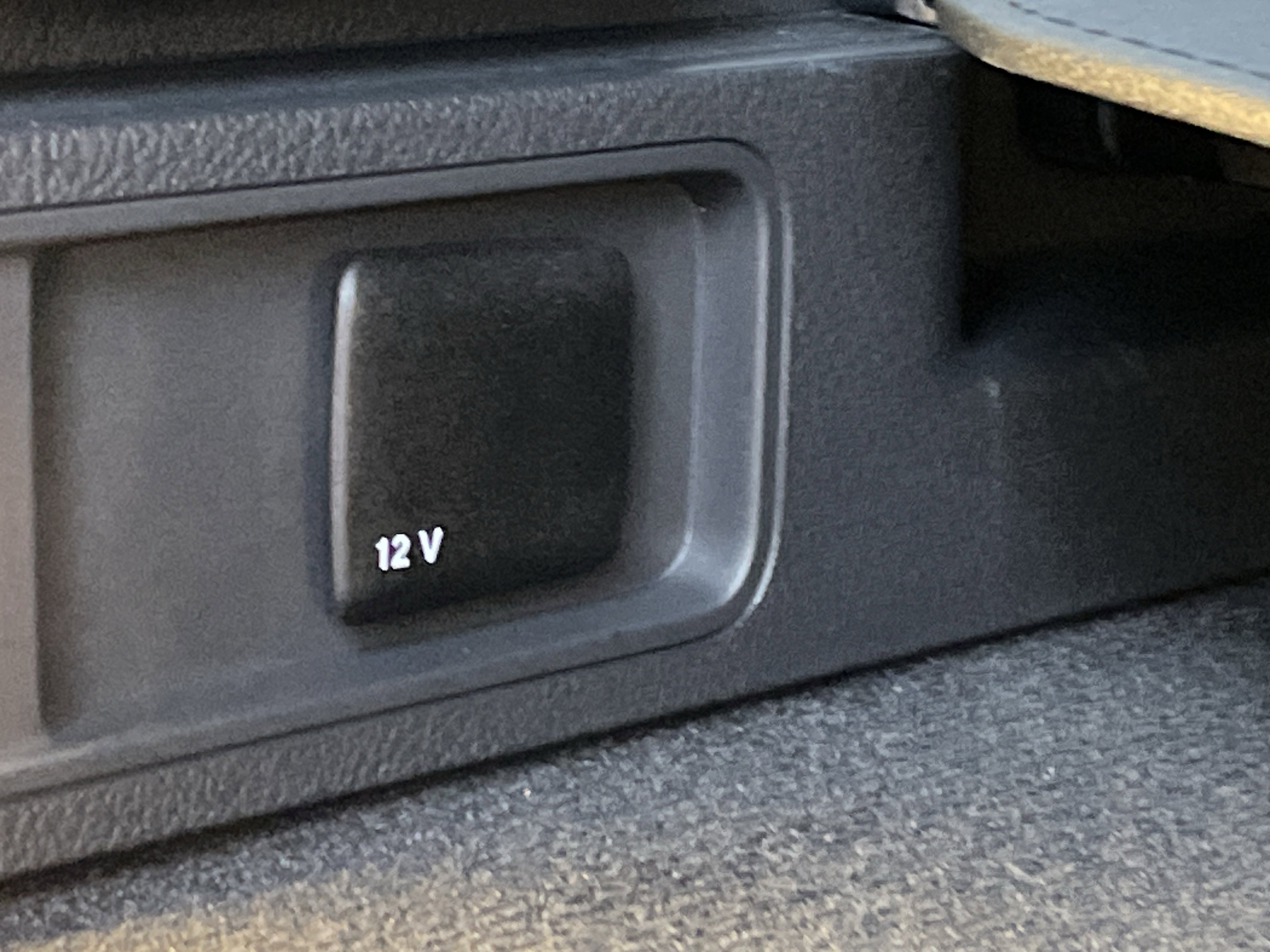 Certified 2025 Mercedes-Benz G 63 AMG 4MATIC image 11