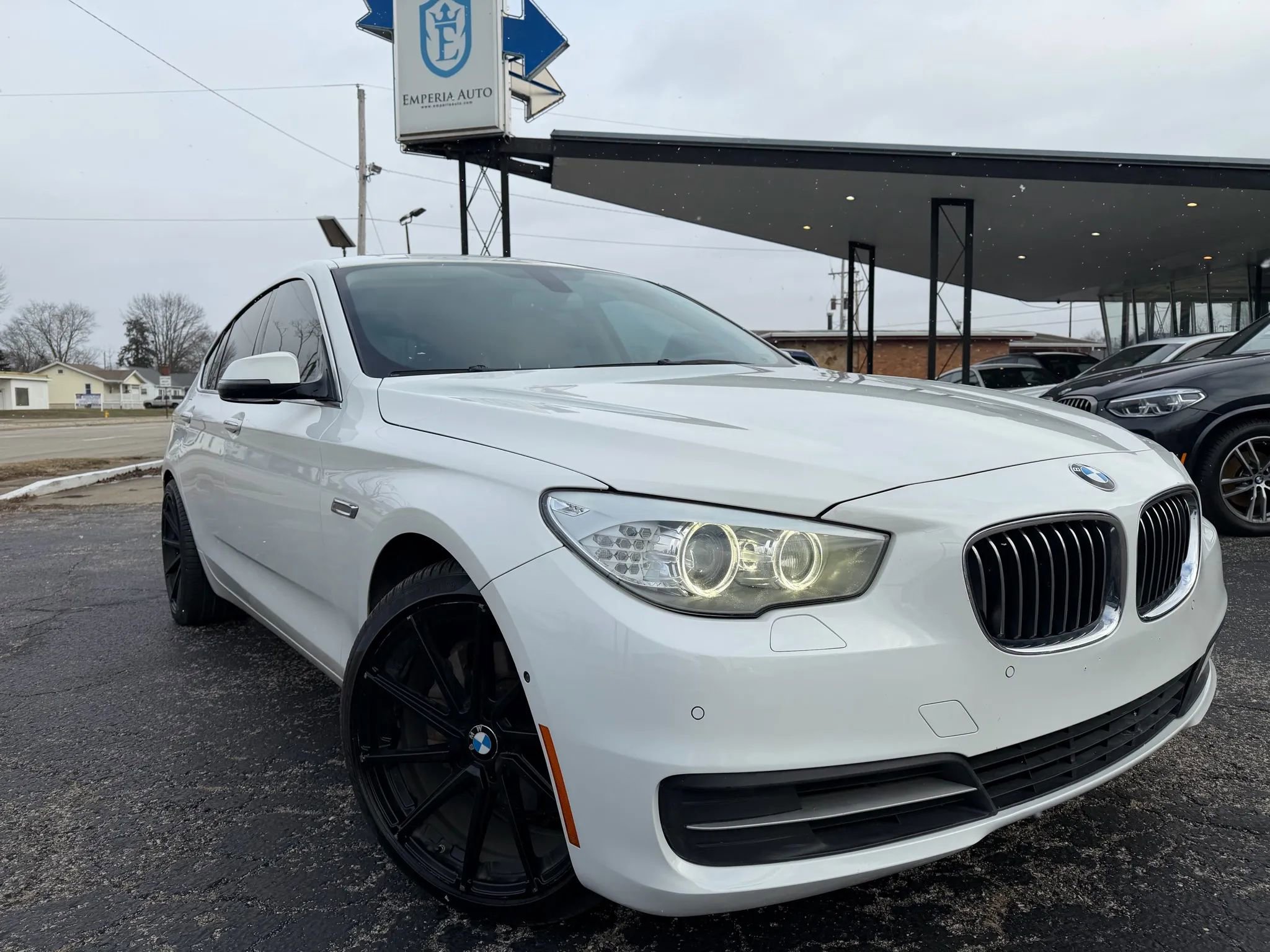 Used 2014 BMW 535i Gran Turismo xDrive image 4