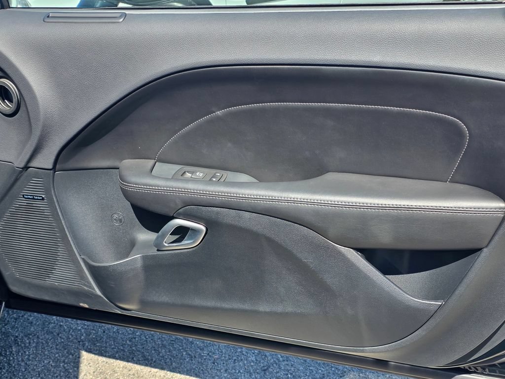 Used 2018 Dodge Challenger R/T Scat Pack RWD image 23