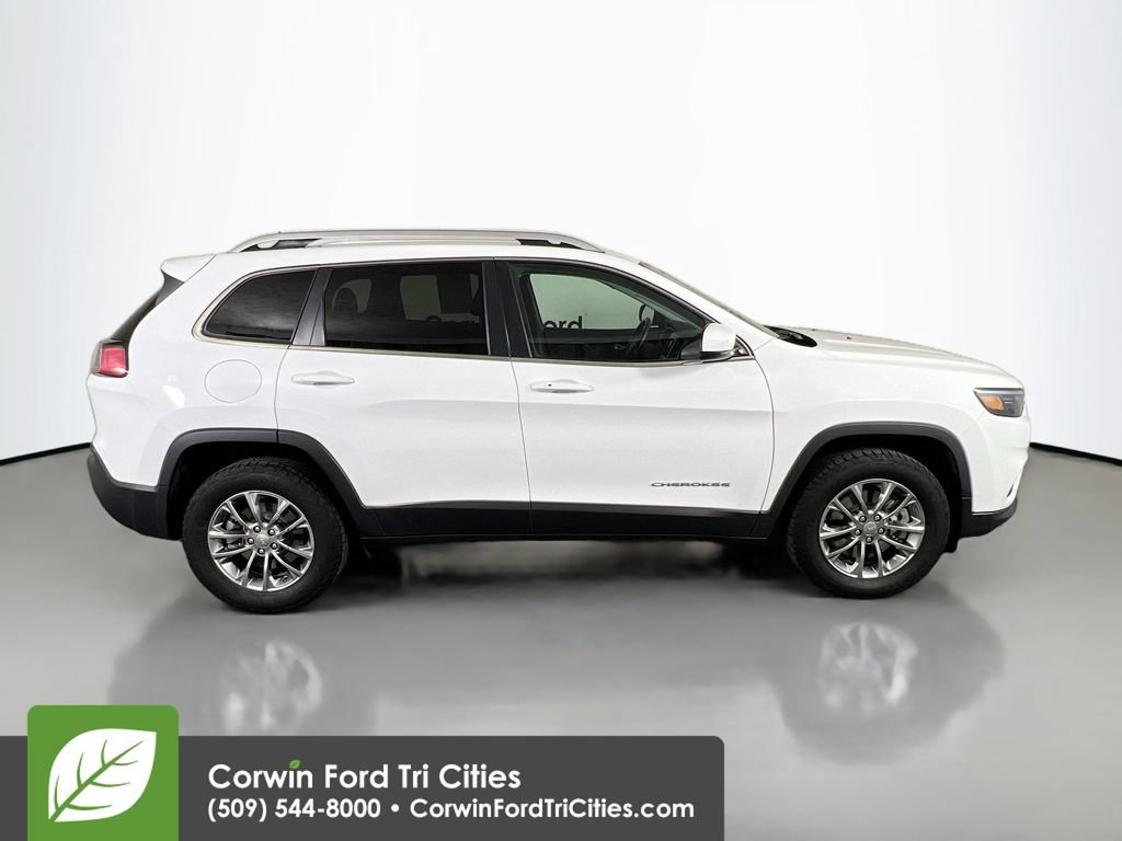 Used 2020 Jeep Cherokee Latitude Plus w/ Cold Weather Group AWD/4WD image 18