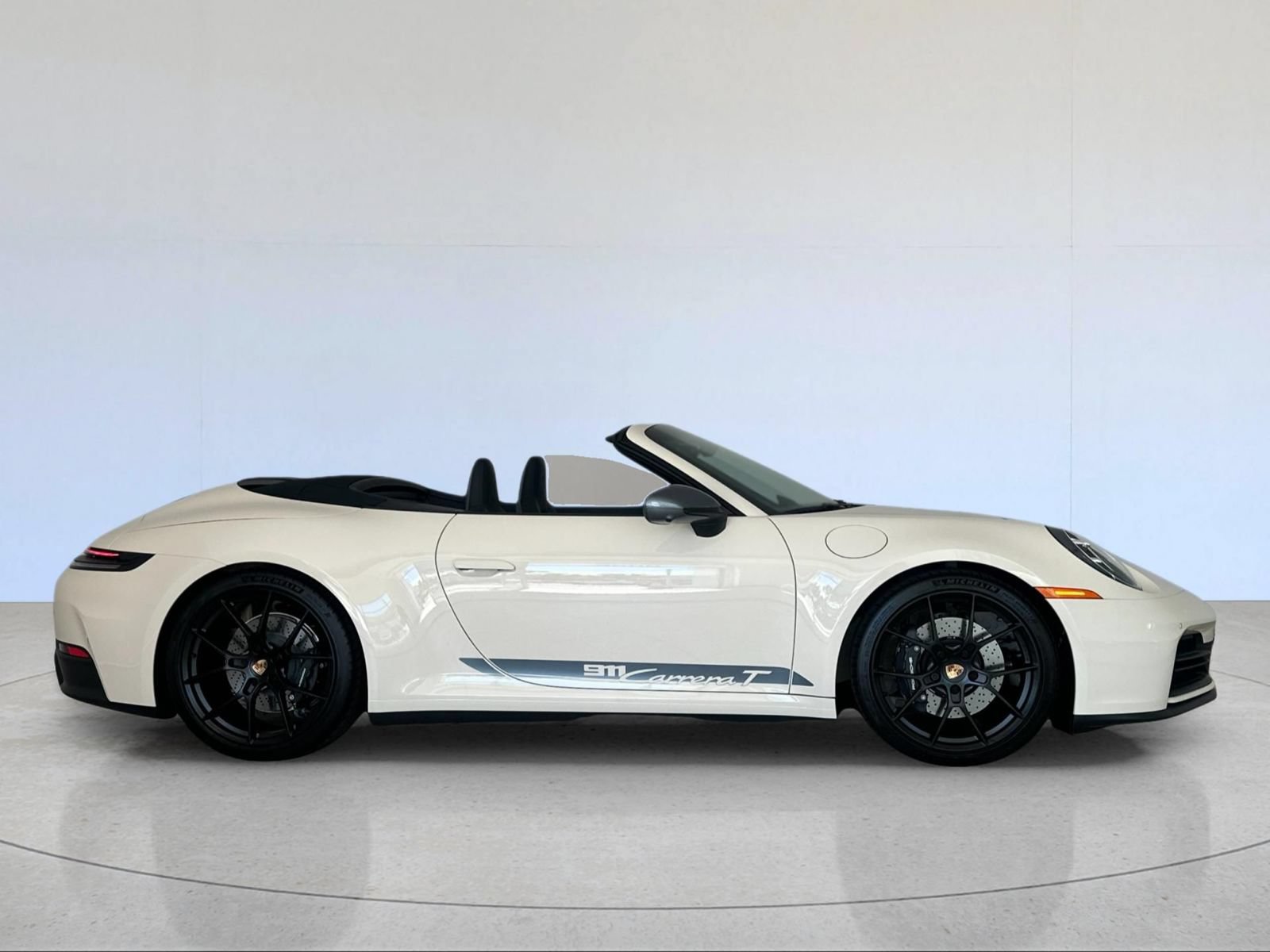 Certified 2026 Porsche 911 Carrera T RWD image 9