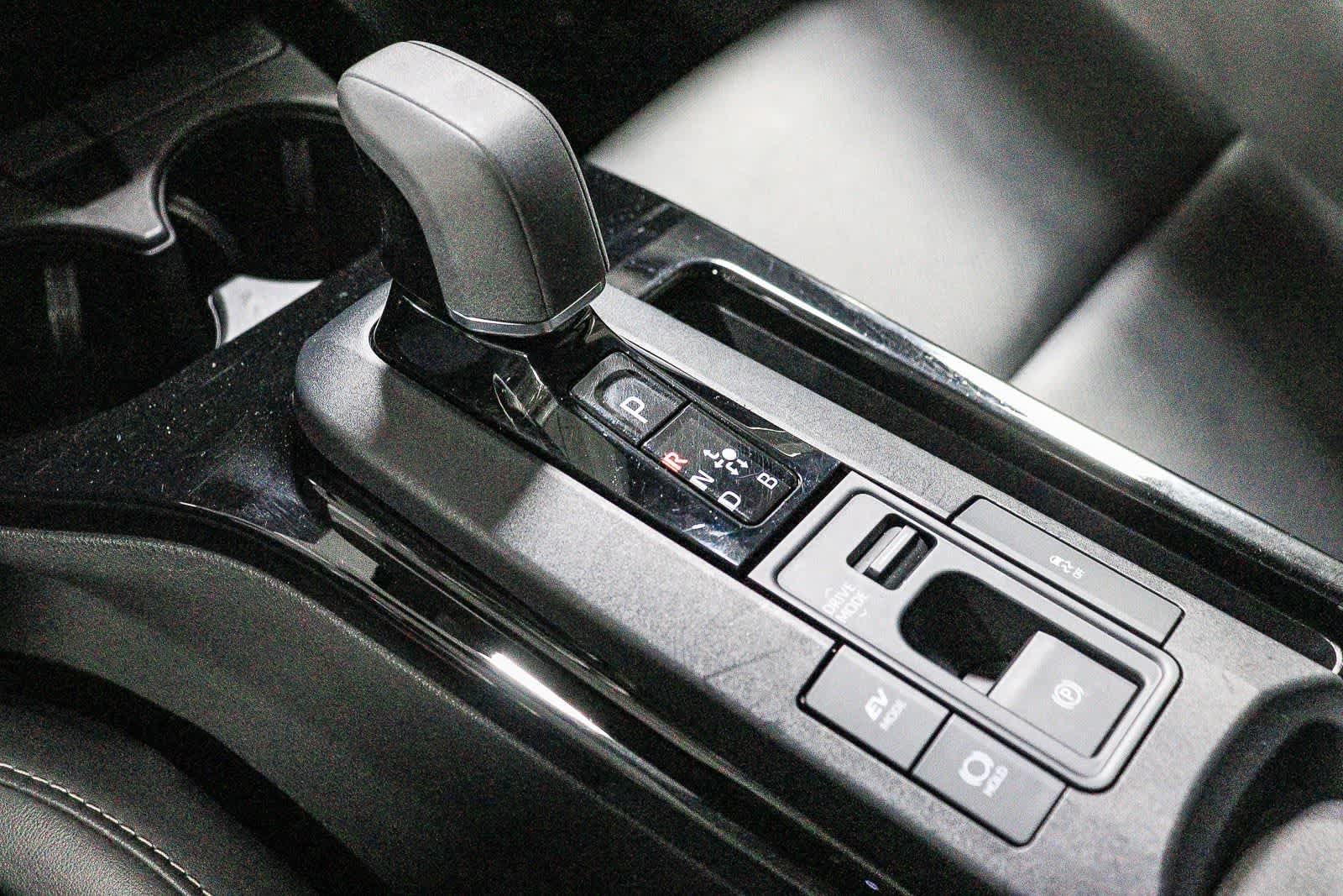 Certified 2023 Toyota Prius XLE FWD image 23